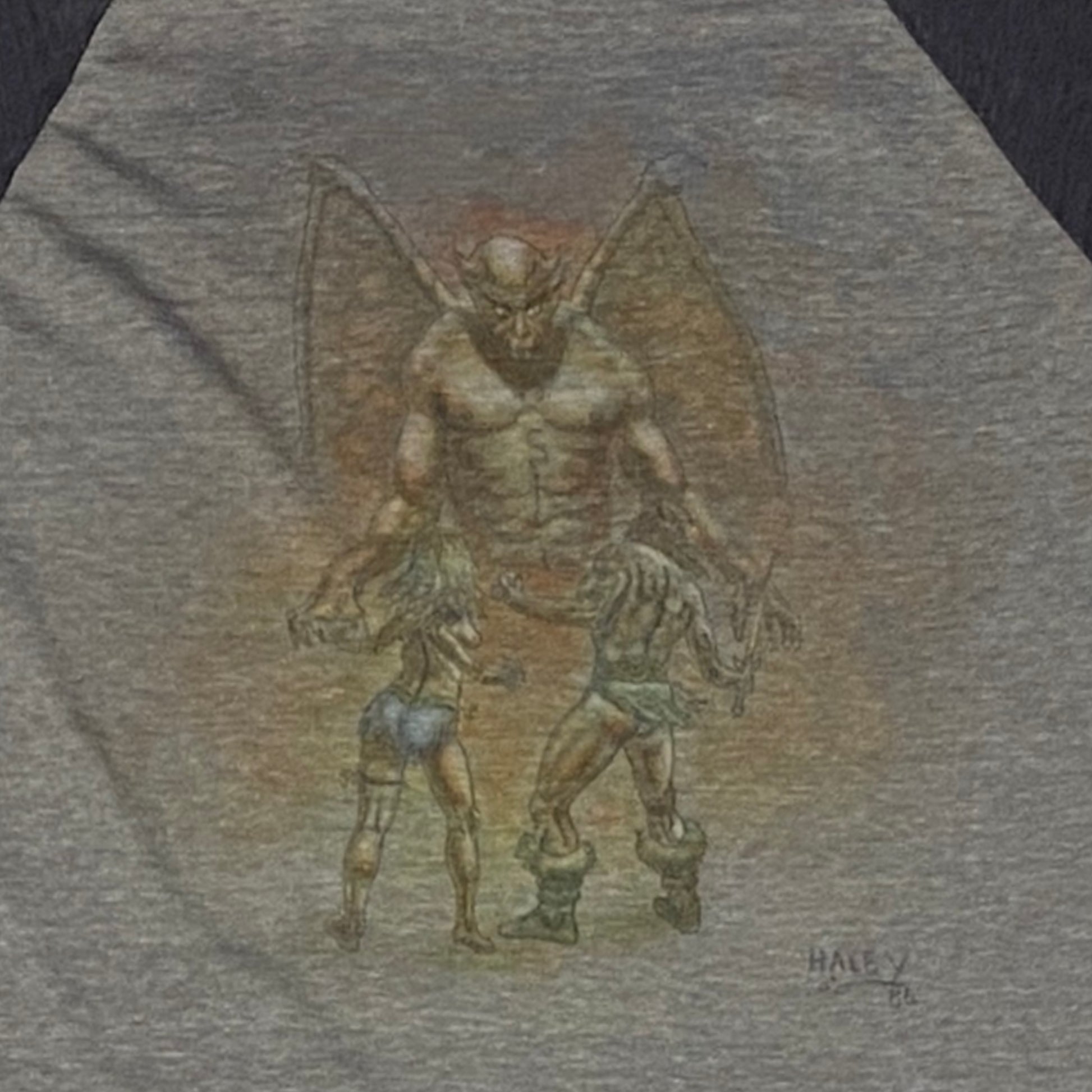 Dragon Raglan