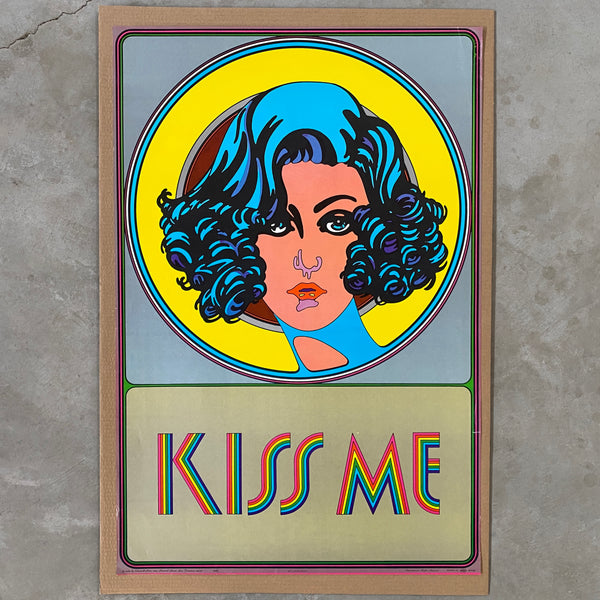 Kiss me 1969