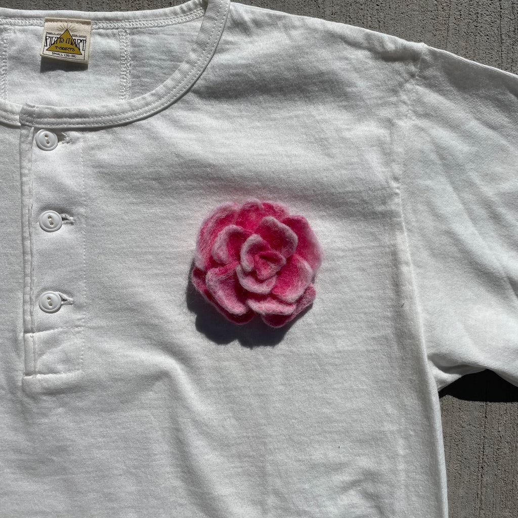 Filth Mart Boutonnière