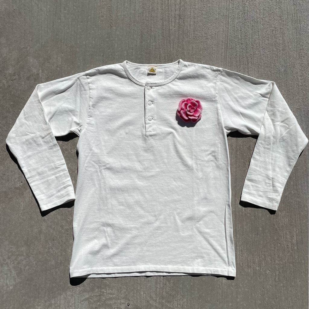 Filth Mart Boutonnière